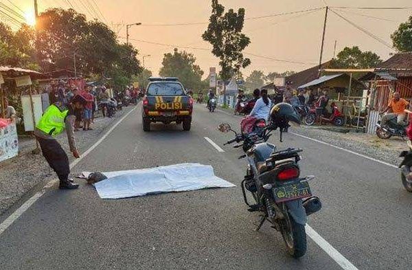 Kumpulan Fakta Hasil Olah TKP Kecelakaan Maut Seorang Pelajar Meninggal TKP, Berawal Dari Mendahului Mobil Lain di Mojokerto